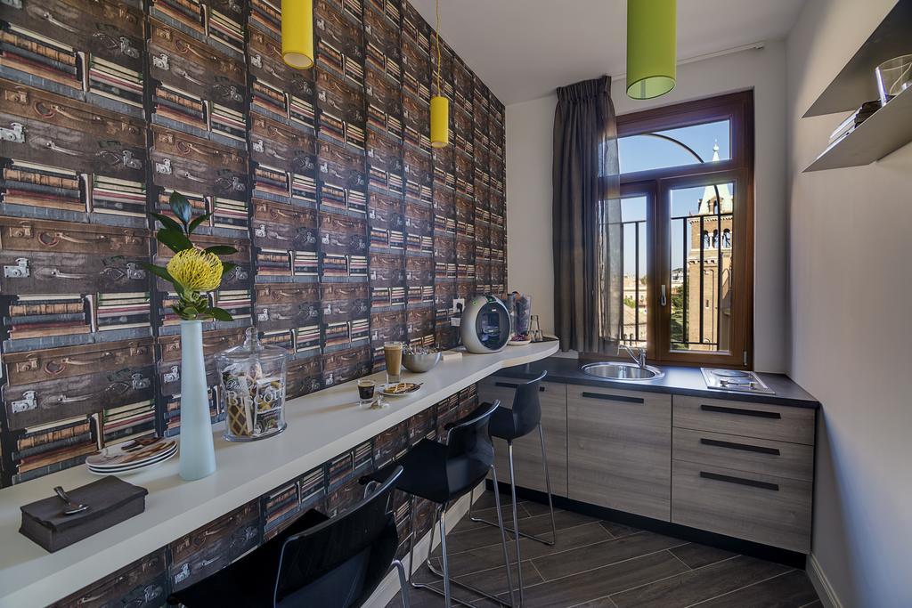 Blue Inn Luxury Suites Roma Exterior foto