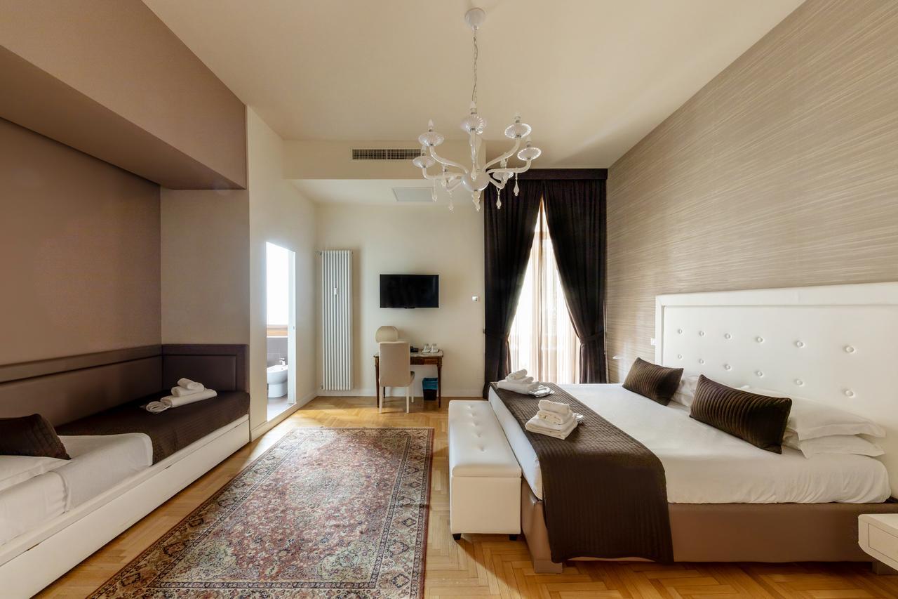 Blue Inn Luxury Suites Roma Exterior foto