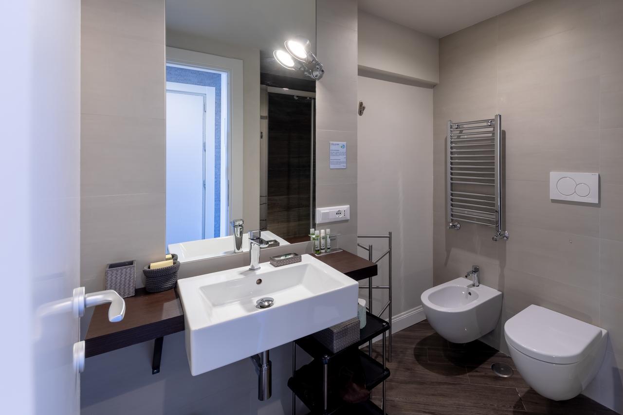 Blue Inn Luxury Suites Roma Exterior foto